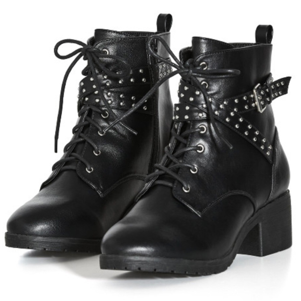Evans jessie ankle boot sz 8W NWT